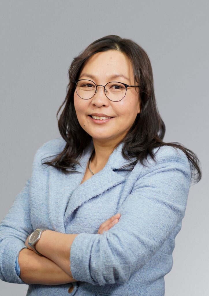 О.Эрдэнэсүрэн